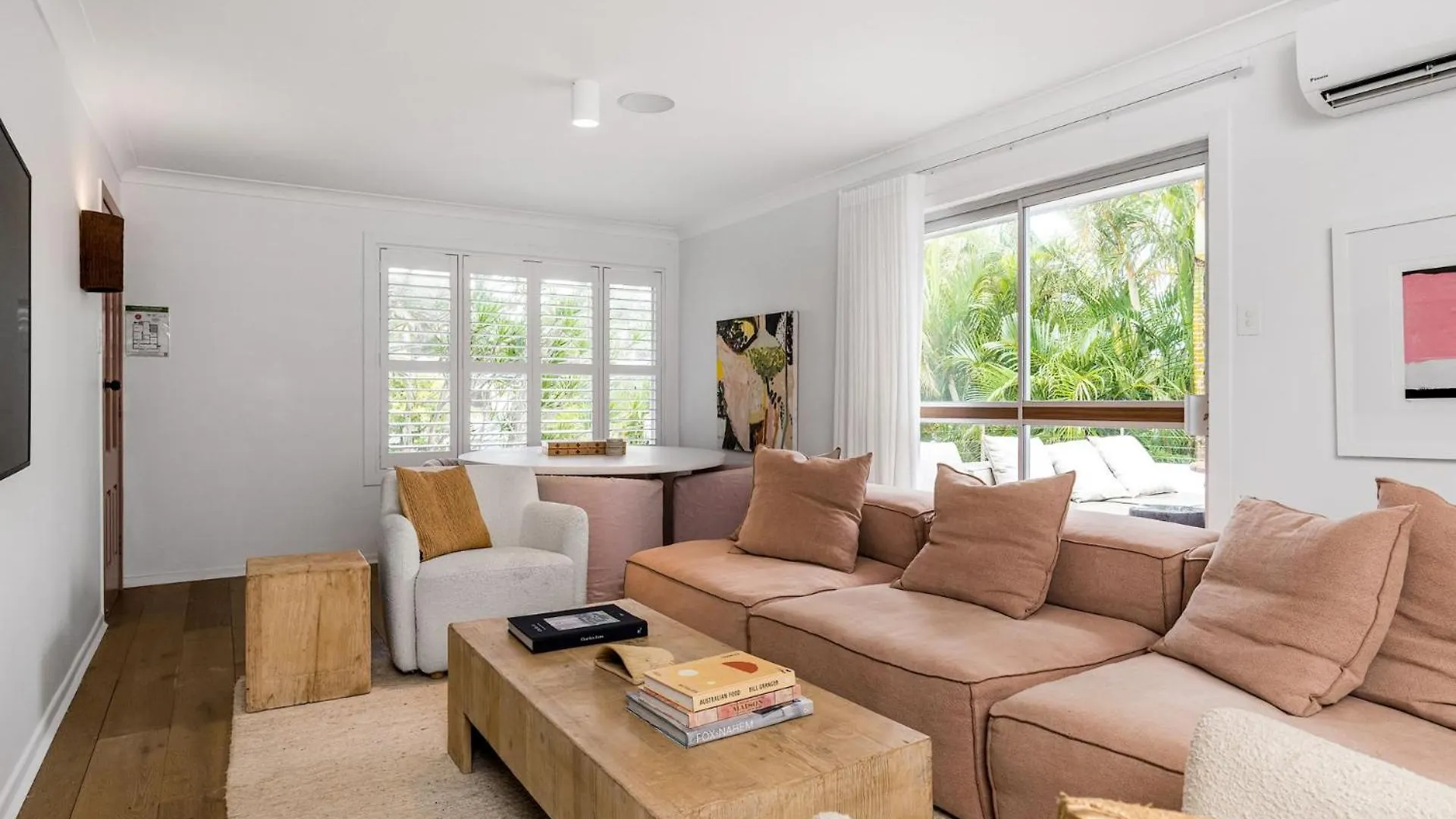 Sunset Bungalow 5 Villa Byron Bay